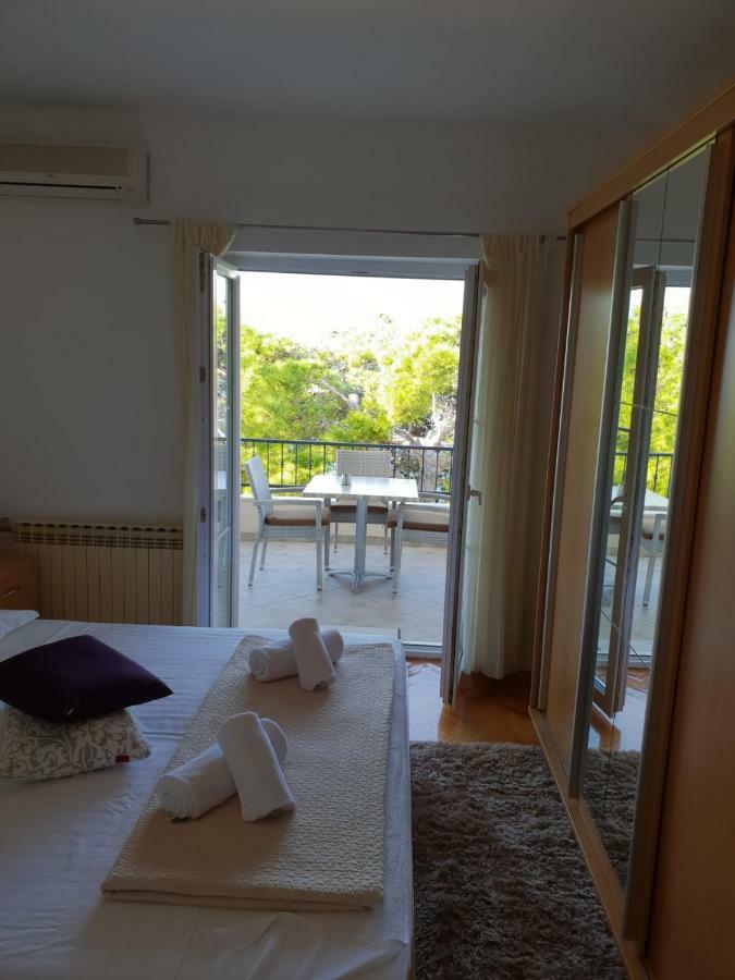 Guesthouse Marina Tucepi Exterior photo